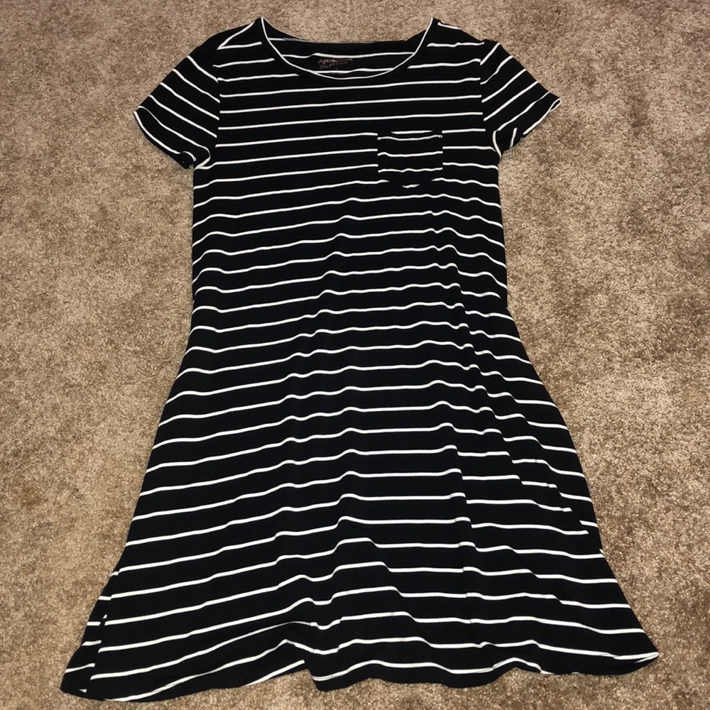 Black and white dress